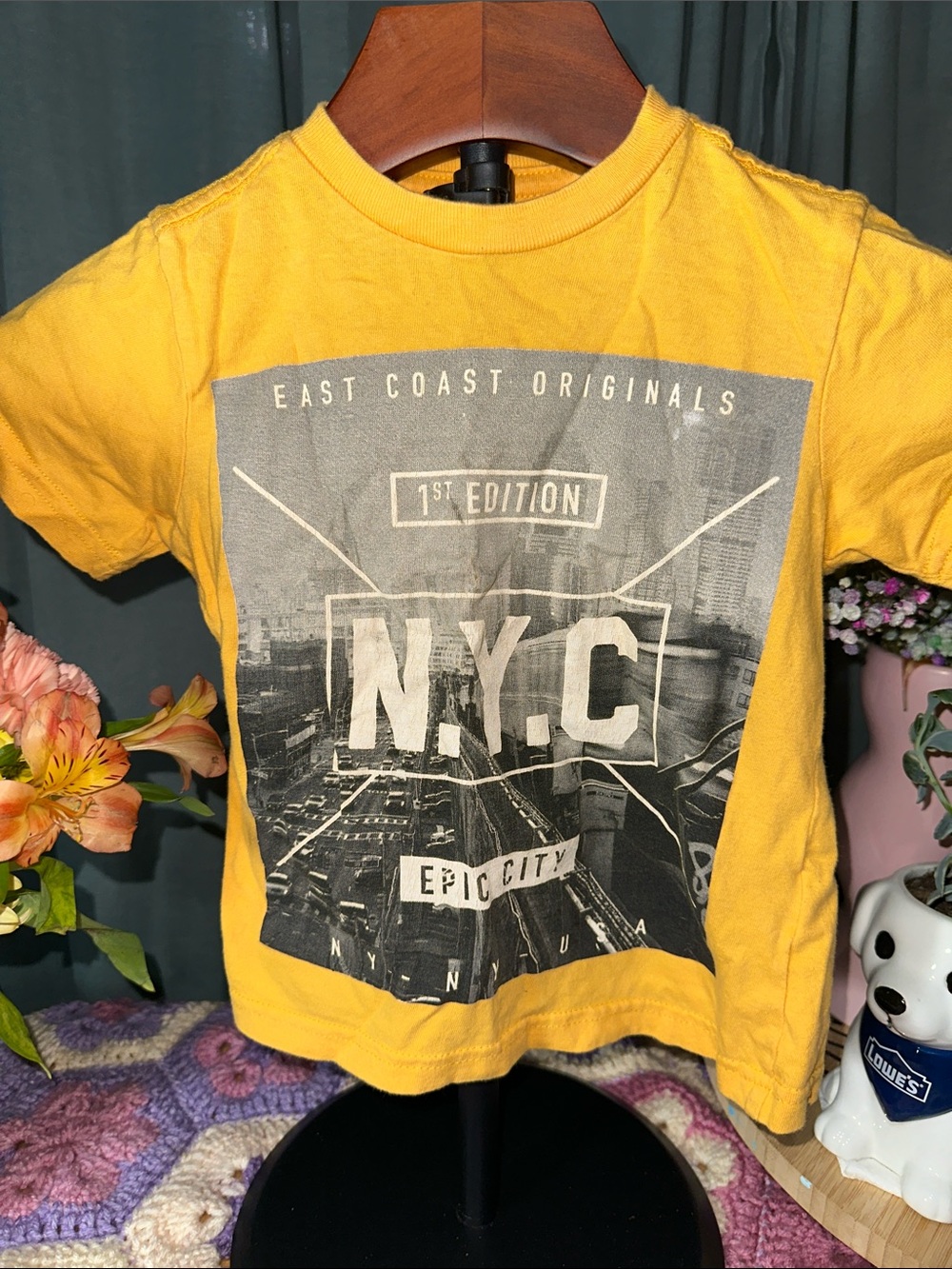 🎉Yellow NYC Kids T-Shirt. C140